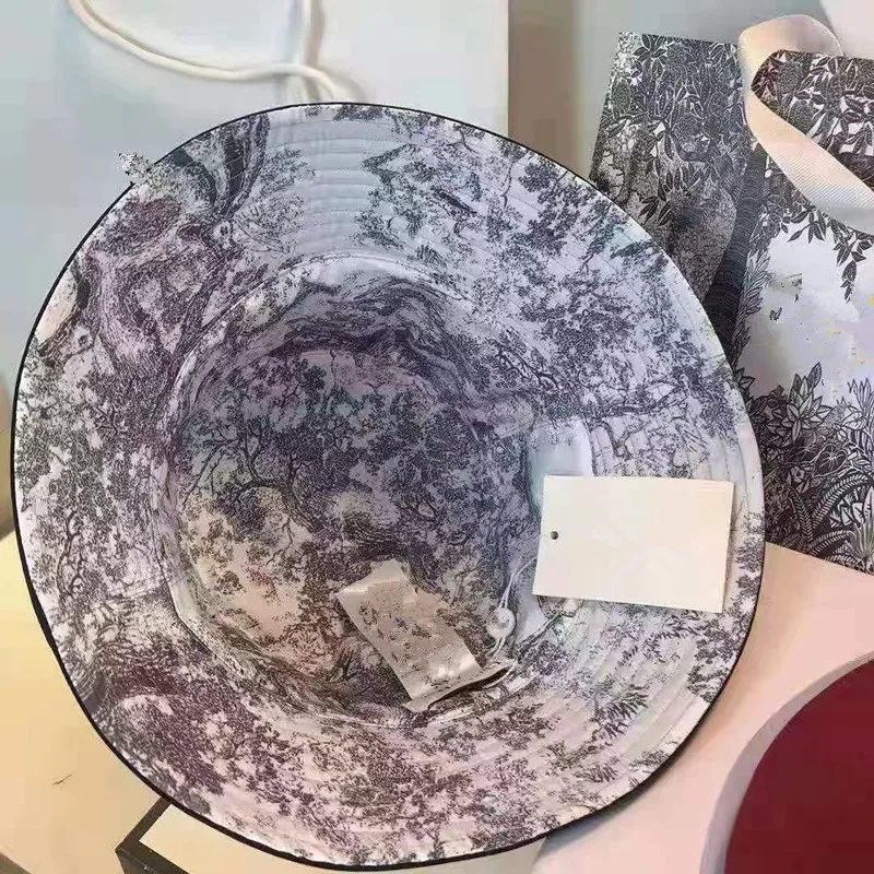 

Women Designer Summer Panama Bucket Hat Hip Hop Bucket Cap Women Men Fashion Reversible Bob Chapeau Femme Floral Fisherman Hat