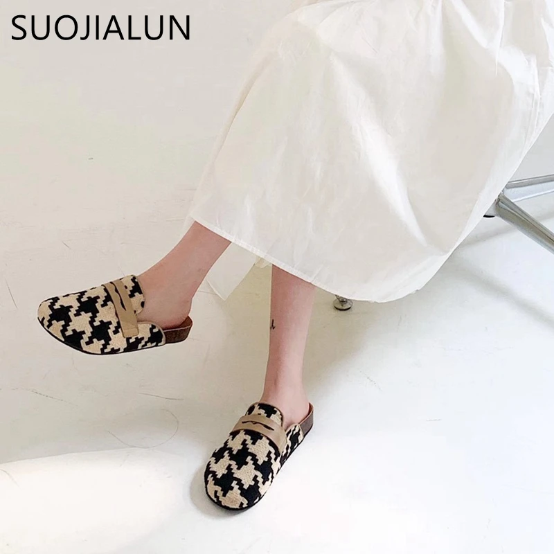 SUOJIALUN Houndstooth Pattern Mule Shoes: Round Toe Slippers for Outdoor Activities image 2