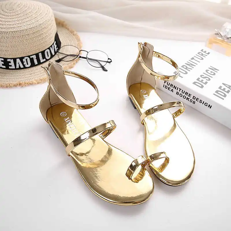 

Summer new comfortable WHITE FLAT SANDALS simple Beach Women's shoes