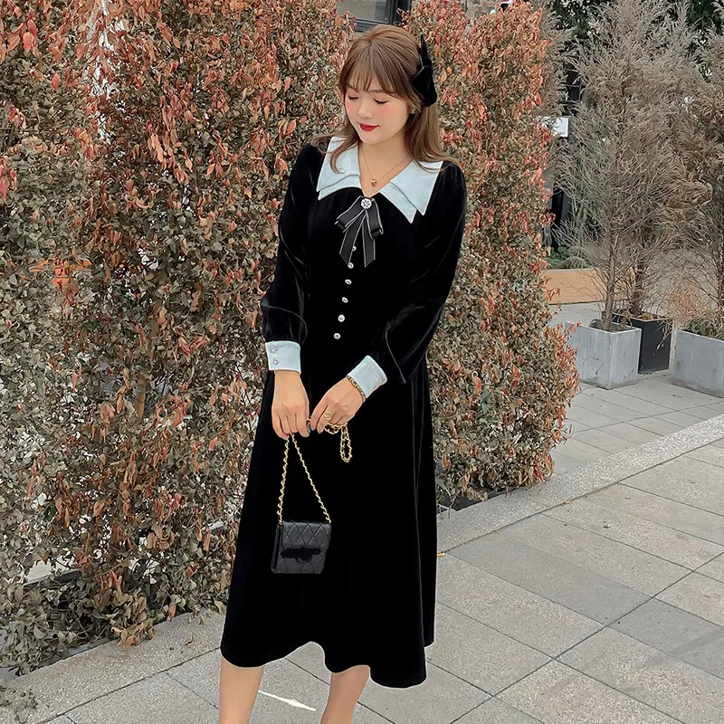 

Large women's winter new French slightly fat and thin black velvet over knee party dress k1248