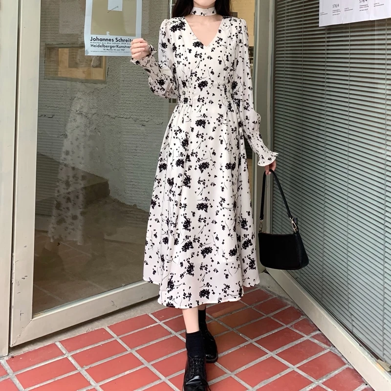 

Lesavir Plus Size Women's Spring Temperament Floral Dress 2021 New Waist Slimming V-neck Long Fashion Elegant A-line Vestidos