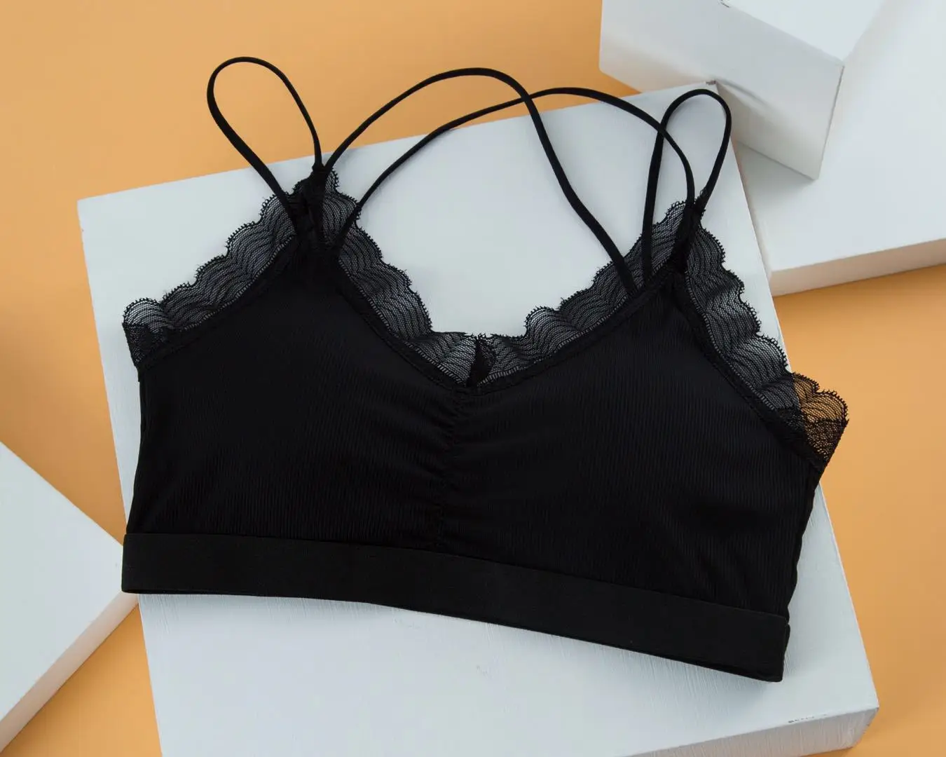 

Sexy Lace Women Bra Brassiere Solid Color Backless Tube Top Cross Wireless Push-up Soft Bralette Underwear New