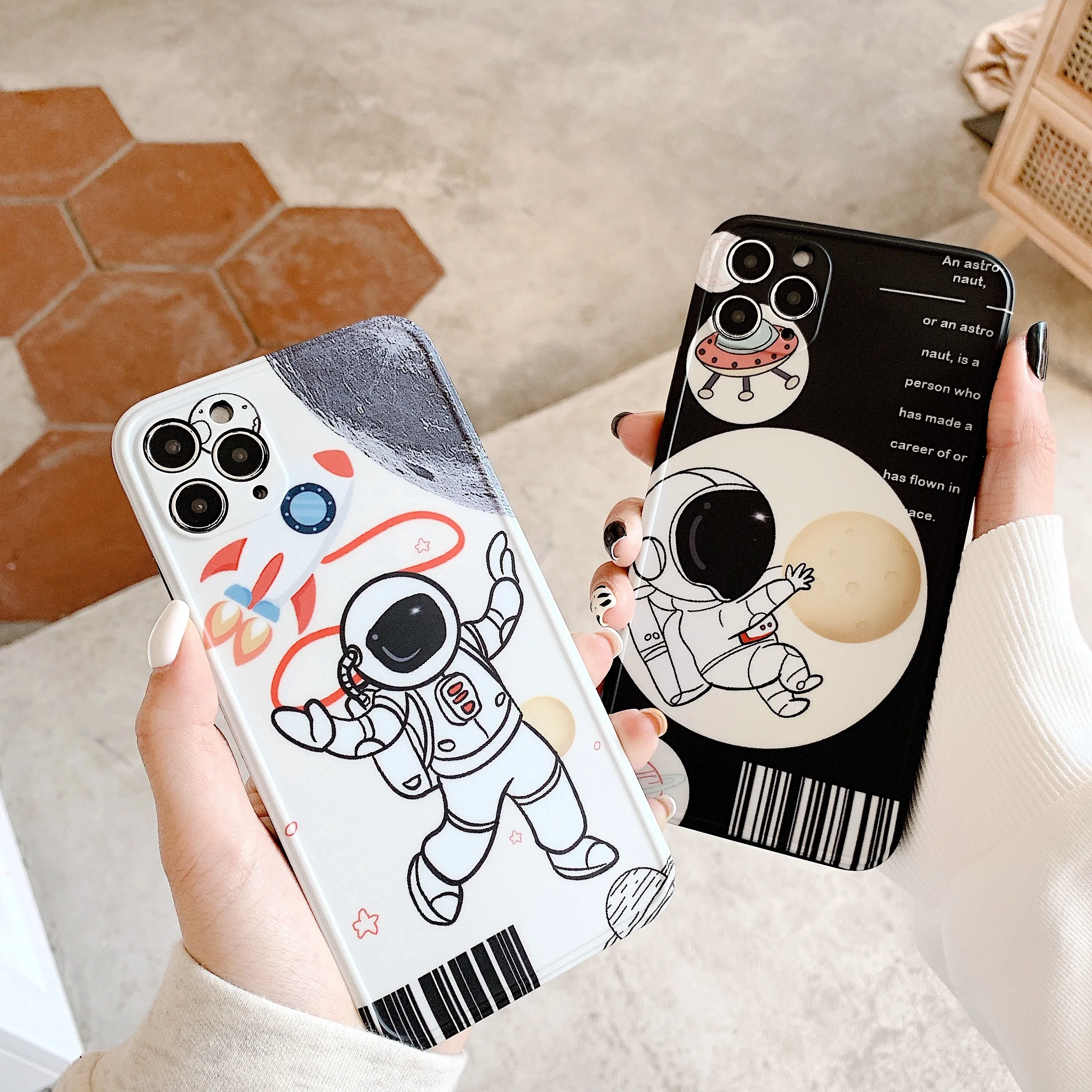 

Cute Cartoon Astronaut Back Cover For iPhone 11 Pro Max XS MAX X XR 8 7 6s 6 Plus SE 2020 Phone Case Mobile Phone Accessories