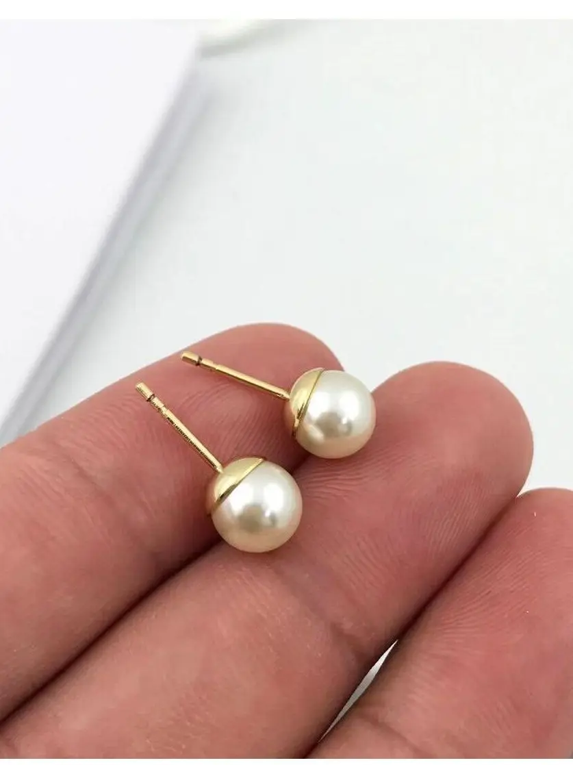 

2021 New High Quality Pearl Earrings Fashion Earrings Simple Size Pearl Earrings for Woman New Design Jewelry