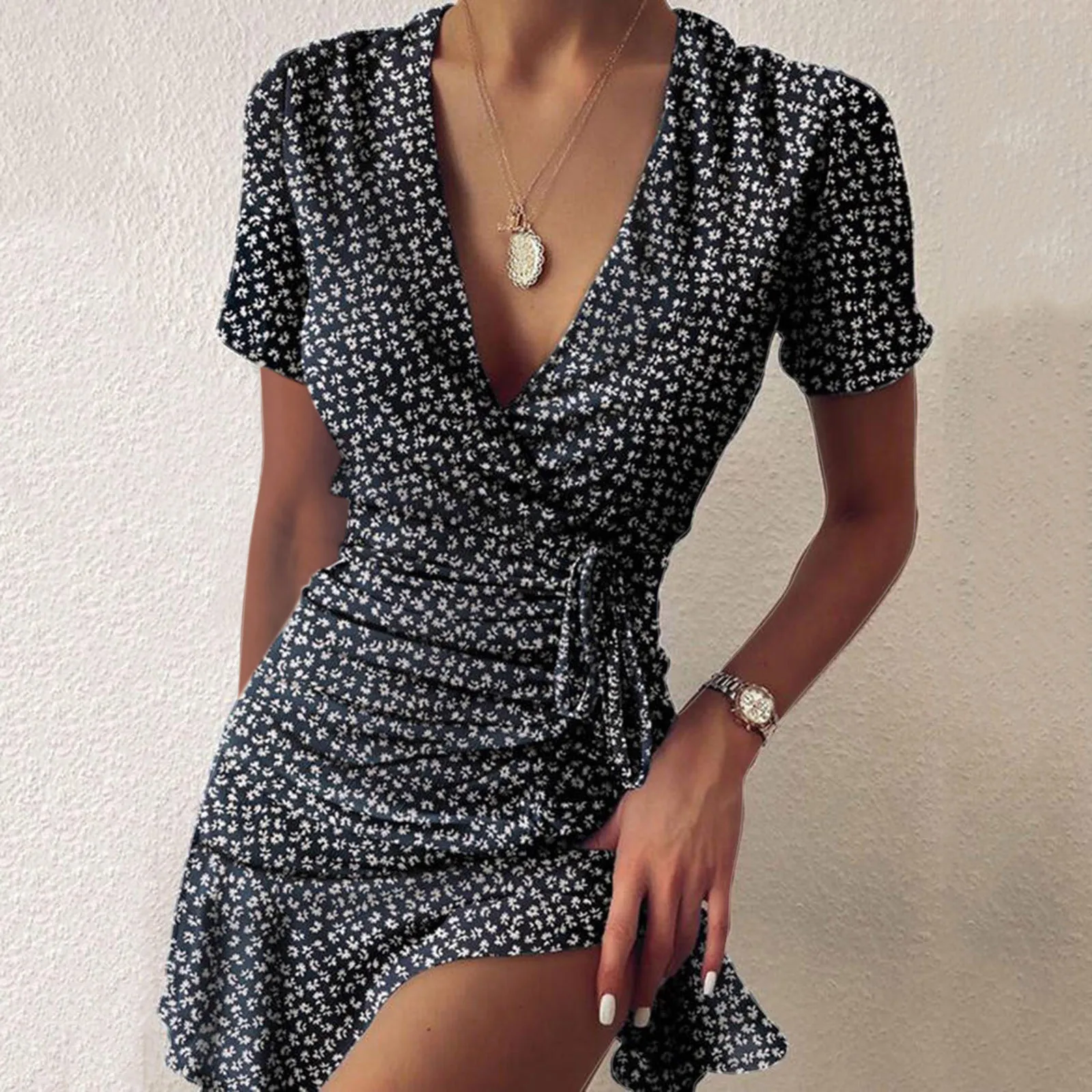 

Ladies V-neck Dresses 2021 Fashion Outdoor New Sexy Dress Casual Floral Print V-neck Lace-up Dress Сарафаны Женские Летние
