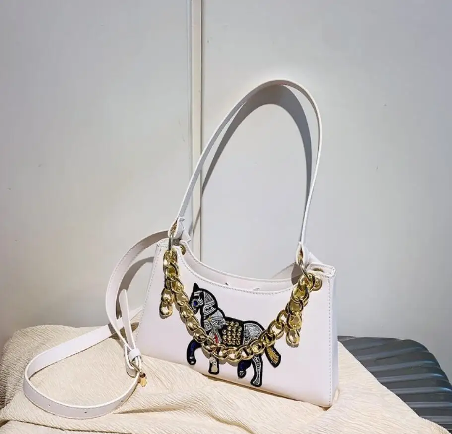 

Fashion soft PU Leather Shoulder Simple Bags For Women Small Crossbody Bag Travel Chain Handbags and Purses phone coin bag 2020