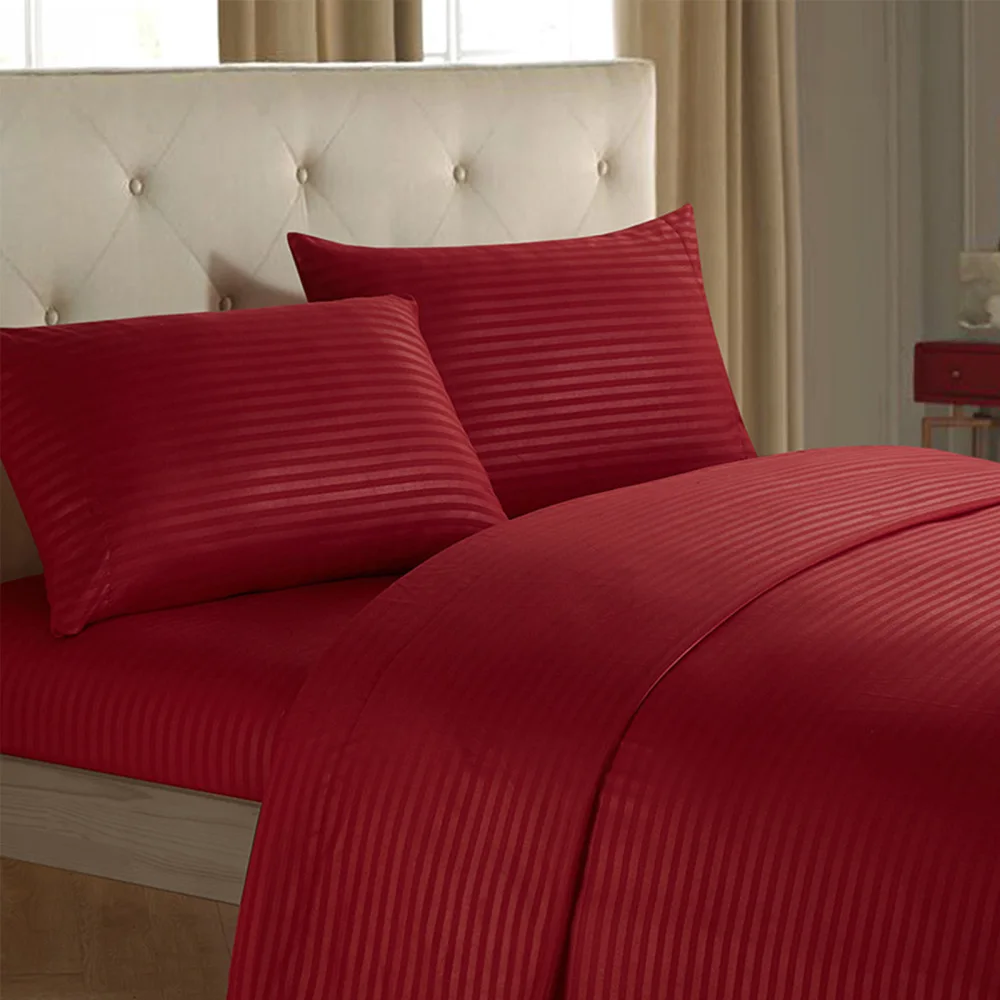 

Four-piece Plain Satin Striped Quilt Set Duvet Cover Bed Linings Sheet 3 Colors Red Polyester Pillow Cases Stripes Bedding