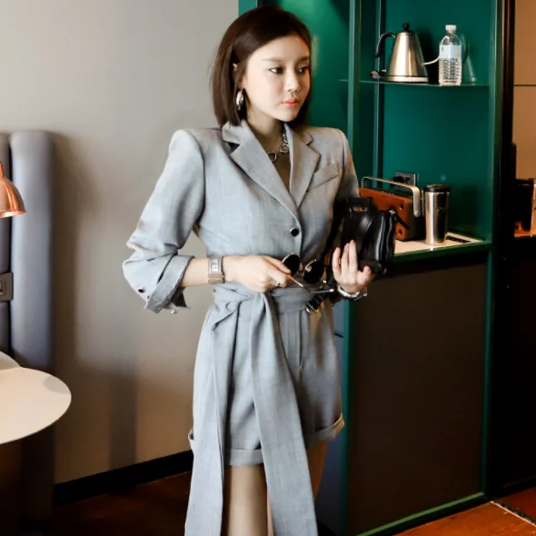 2020 короткий комбинезон с зубчатым вырезом женский на шнуровке длинным рукавом