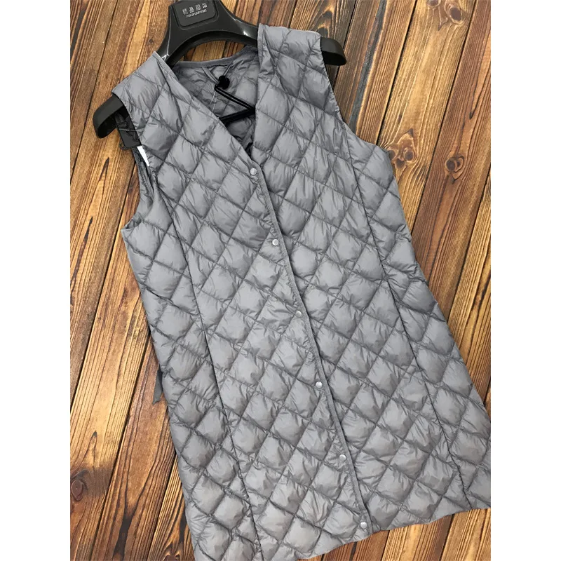 

Shuchan Women's Ultra-thin Down Jacket with Sleeveless Korean 2 Kinds of Wearing Methods 90% White Duck DownThin Covered Button
