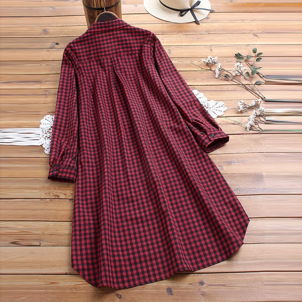 Женское платье с отложным воротником длинным рукавом и клетчатым