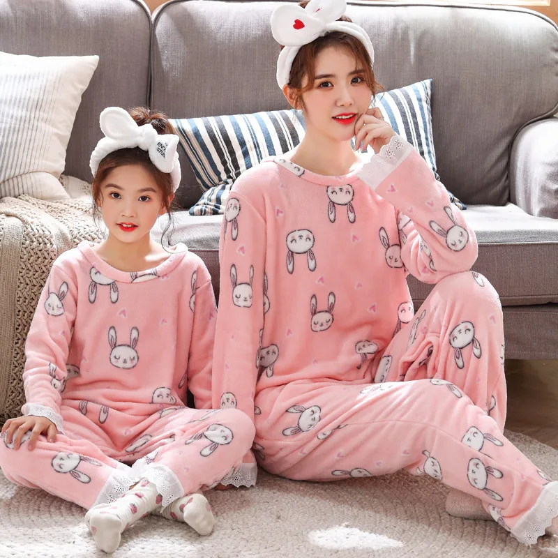 Сочетающиеся рождественские пижамы фланелевые с принтом для семьи мамы дочери