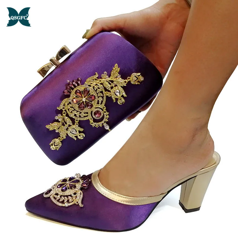 Новые модные итальянские туфли фиолетового цвета с подходящей сумкой популярные