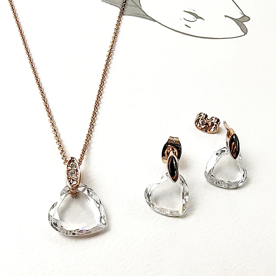 Женский комплект украшений с кулоном в виде сердца сережки гвоздики золотистого