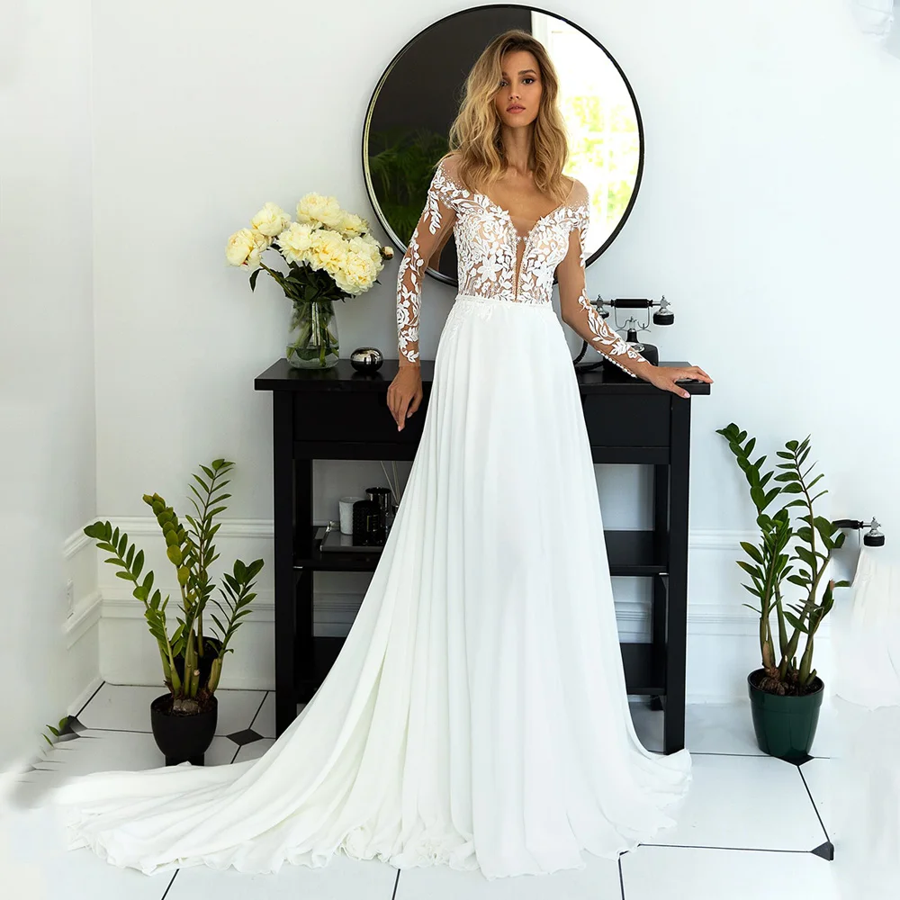 

Elegant Weddding Dresses 2021 Boho Lace Appliques Scoop Neck Long SleevesTulle Sweep Train A-Line Bridal Gowns Vestido De Novia