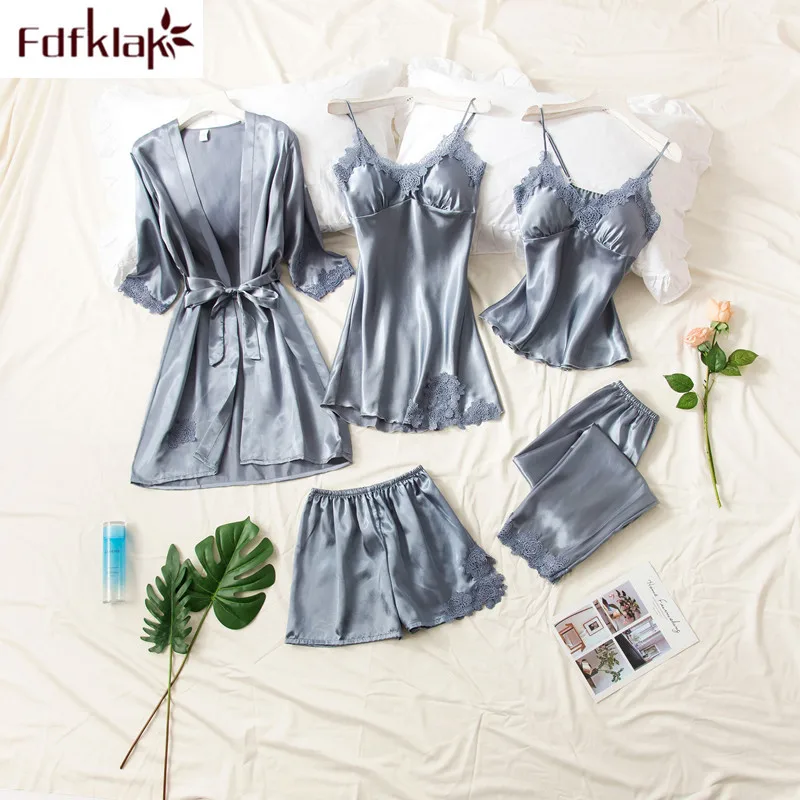 Пижама женская атласная на тонких бретельках пикантный пижамный комплект из 5