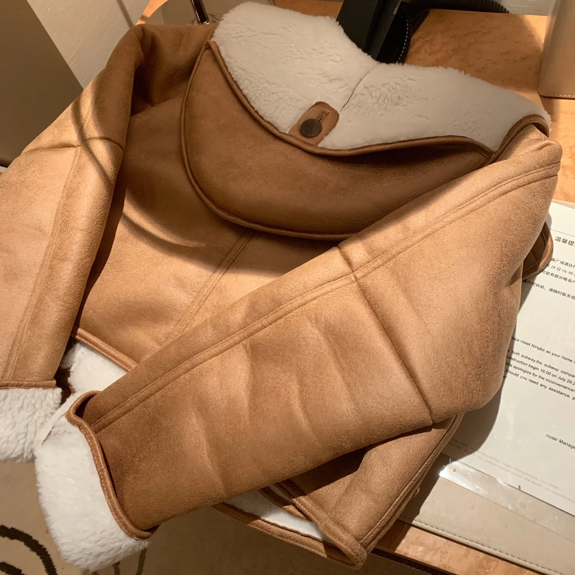 

Korean Style Women Clothing Khaki Winter New Thick Short Coats Women Wild Cotton Hooded Female Casual Coats and Jackets Women