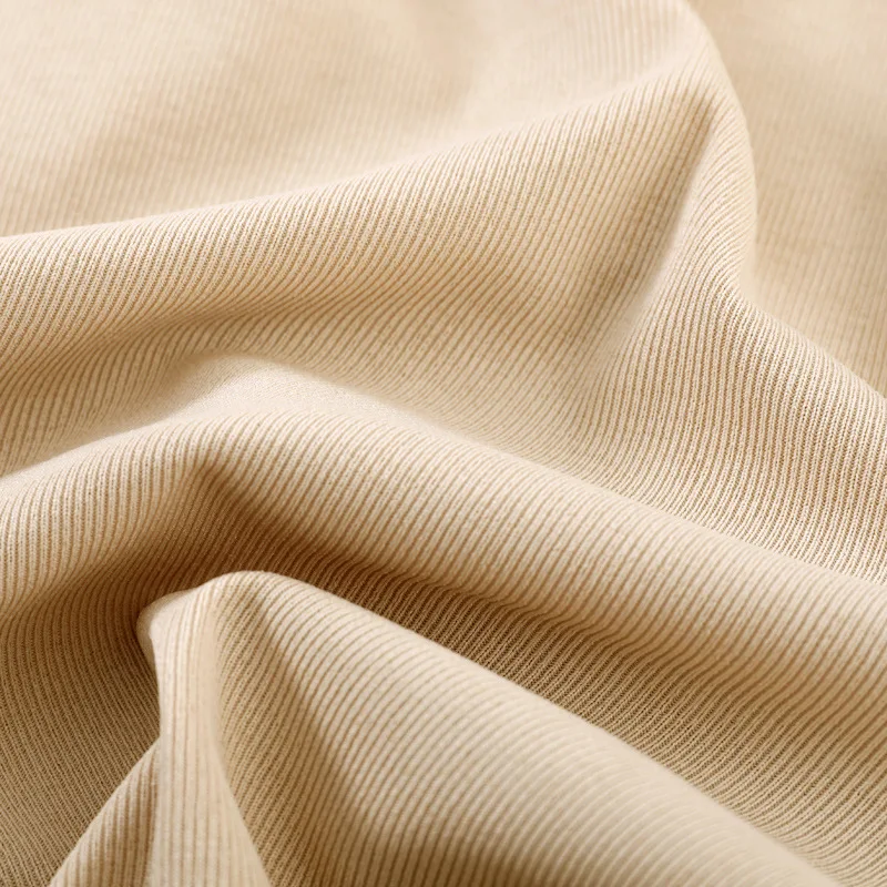 Женские летние тонкие трикотажные брюки из вискозы размеры 40-80 кг бесшовные