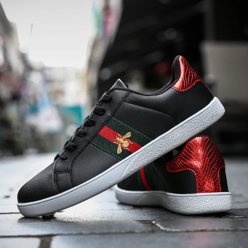 

35-46 Big Size Unisex Sneakers Bee Running Shoes Women White Flats Fashion Canvas Shoes Men Black Sports Casual Shoes Zapatos 35