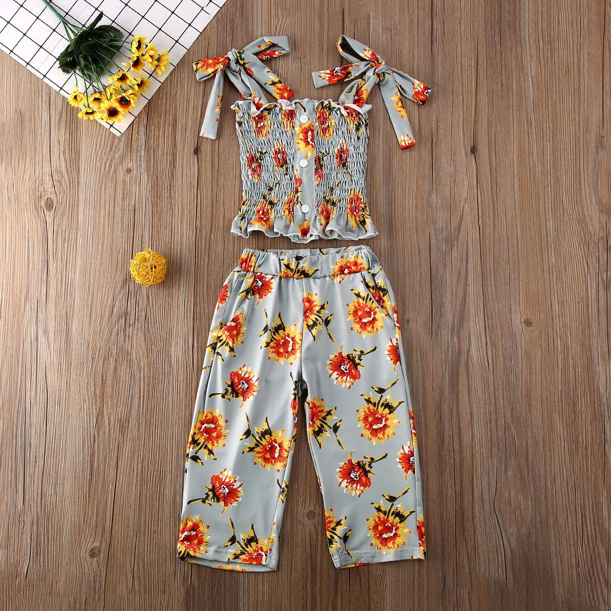 Одежда для маленьких девочек лето 2019 Короткие топы с открытыми плечами футболка +