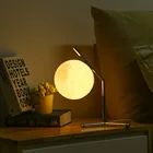 Оригинальная настольная лампа в виде Луны с 3D рисунком, ночник для спальни, кабинета, украшение для дома