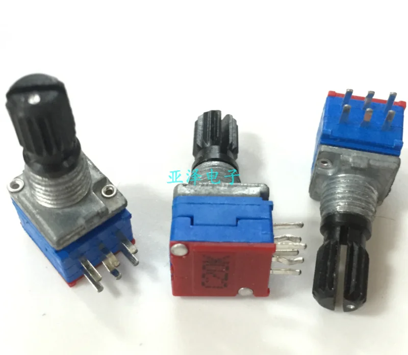 Импортный прецизионный потенциометр PTD902 с двойной изоляцией C20K осевая длина 15 мм