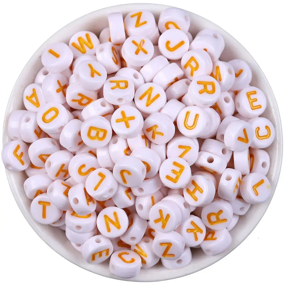 100 шт./лот плоские акриловые бусины с зелеными буквами для маркировки ювелирных