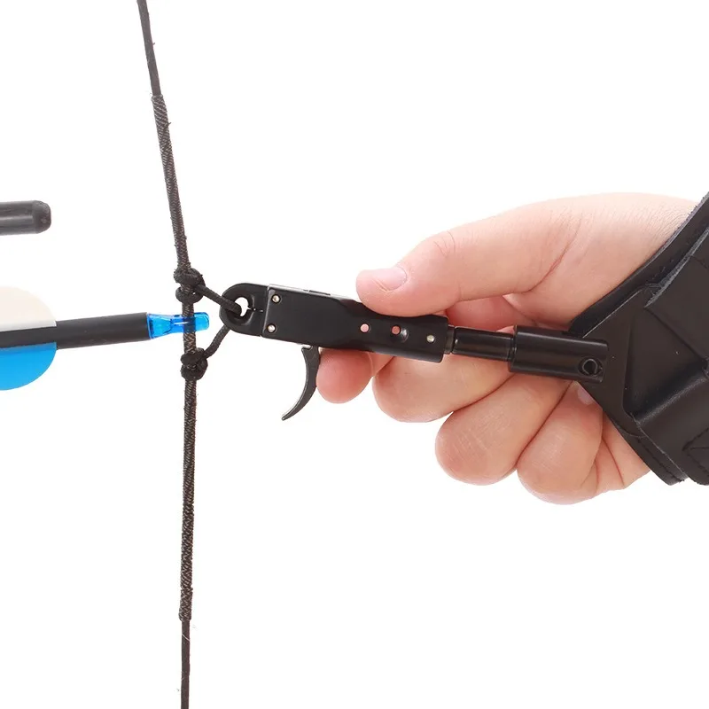 

Archery Accessories 1pcs Archery Wrist Release Aids Trigger Caliper Straps Adjustable Compound Bow Shoot for Compound Bow