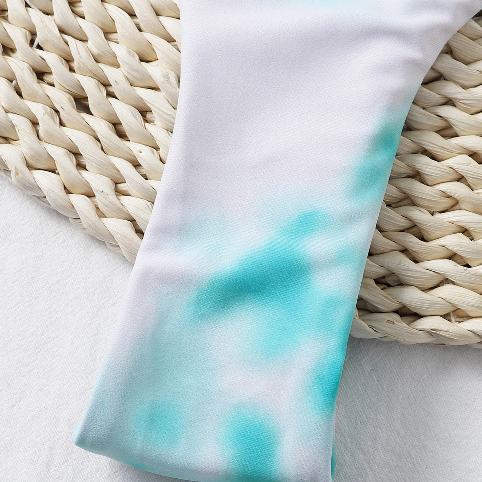 Сексуальное бикини с вырезами однотонный купальник сексуальное стальной