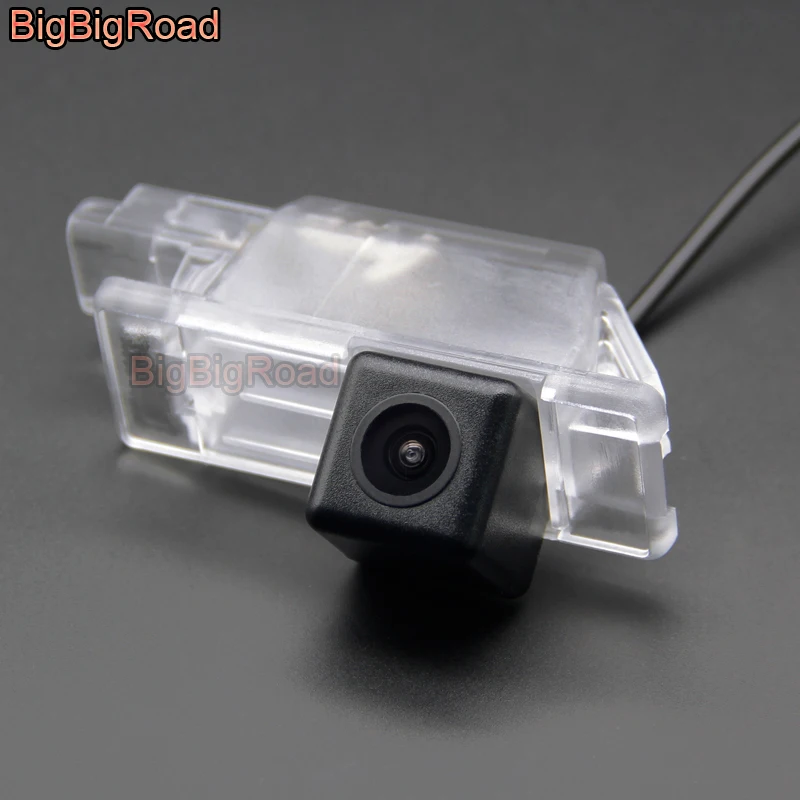 

BigBigRoad Car Rear View Camera FOR Peugeot 208 301 308 508 2008 3008 2012~2021 / Back up Reverse Camera HD CCD Night Vision