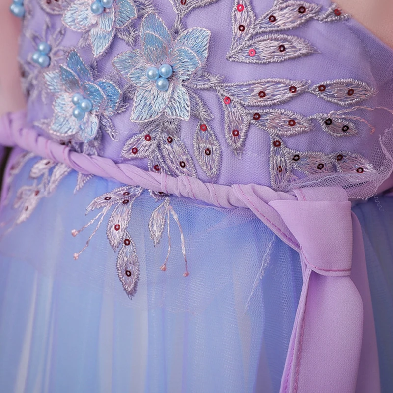 Шифоновое платье с аппликацией и вышивкой в античном стиле |