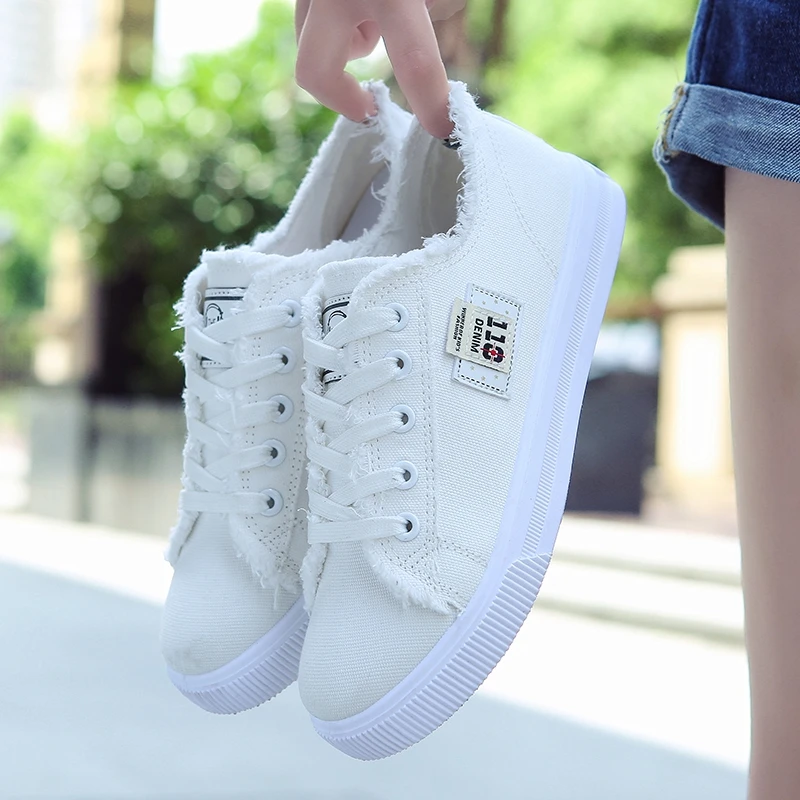 

Fashion Denim Sneakers Women's Casual Shoes Breathable Sneaker Canvas Shoes for women Lace Up Trainers Zapatillas Hombre