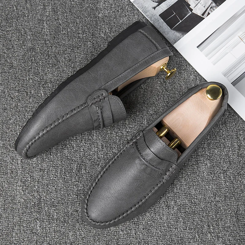 

Brand Men's Casual Shoes Classics Daily Breathable Summer Handmade Loafers Suede Men Sneakers Driving Outdoor Moccasins