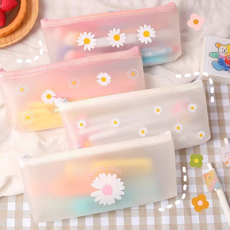 

1Pcs Kawaii Pencil Case Matte transparent daisy Gift Estuches School Pencil Box Pencilcase Pencil Bag School Supplies Stationery