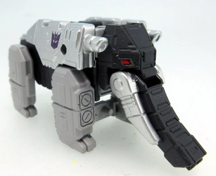 Hasbro оригинальные Трансформеры Titans Return(2017) фототройные часы Blitzwing подвижные куклы