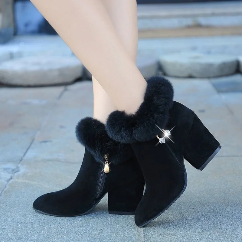 

Fashion Boots Women Fur Winter Warm Pointed Ankle Boots Sexy Rhinestone Decoration Zipper Women Boots Comfortable Female Shoes