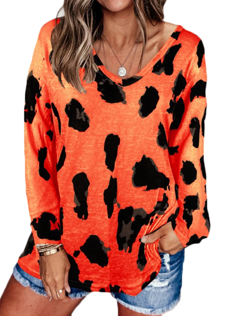 

2020 Autumn Winter New Leopard Print Long Sleeved Pullover European American Large Plus Size Loose Casual Bottoming Tops 2XL