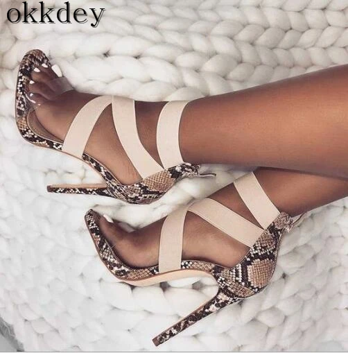 Женские босоножки Новинка Лидер продаж модные Эластичные Обтягивающие женские