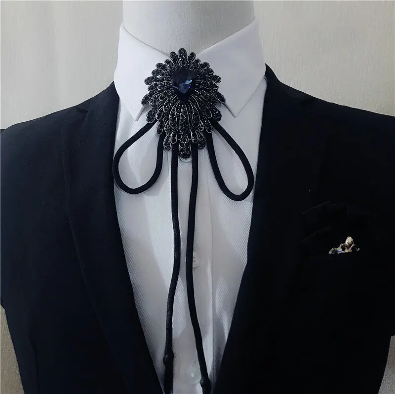 Rhinestone Bolo Tie Элегантный британский Западный Американский ковбой для мужчин и женщин ожерелье Боло галстук аксессуары Винтаж Сплав Блеск Кристалл Стразы галстук - Цвет: Rhinestone Bolo Tie