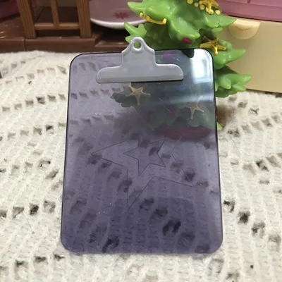 

Мини-папка для кукол, в виде бутылочек