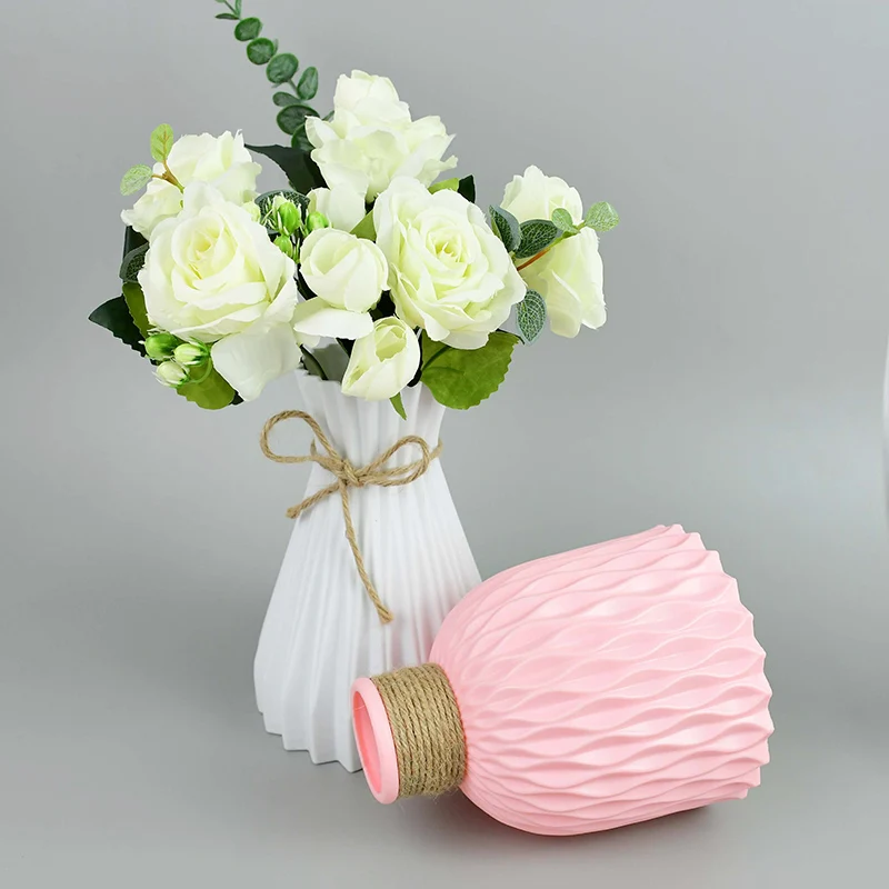 Ваза для цветов пластиковая из ротанга небьющаяся | Дом и сад