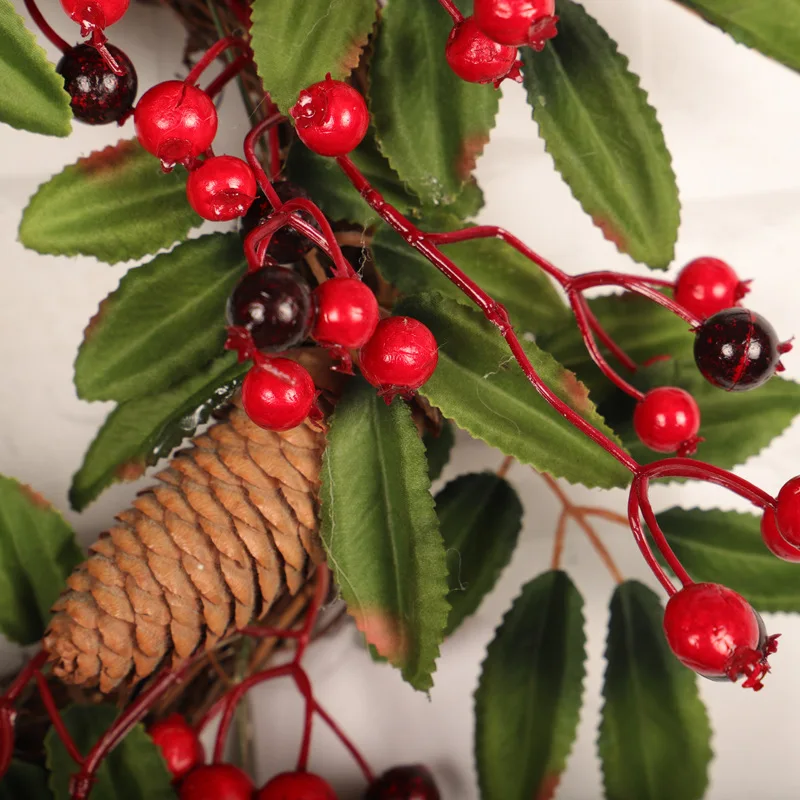 Большой венок из сосновых конусов Рождественский двери и окна Рождественское