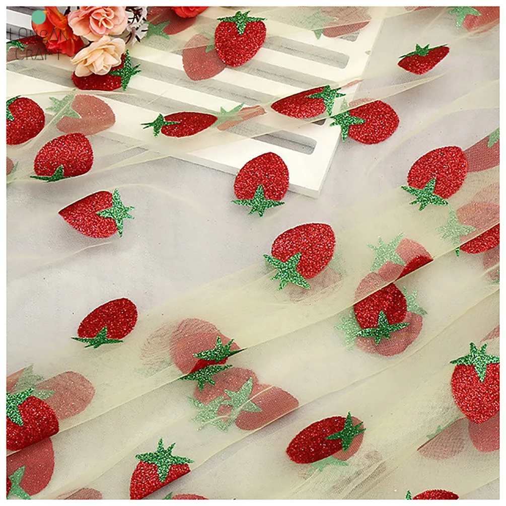 Модная Тюлевая ткань с принтом клубники сетчатая свадебная для шитья платья юбка