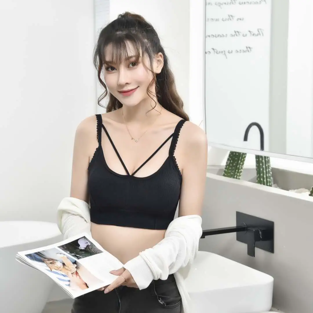 

40-100kg Fat Mother Breast Wrapped Large Lace Back Sexy Yoga Seamless Breast Wrapped Women's Underwear