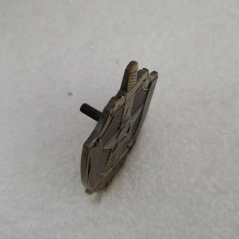 Копия знака Дзержинского ветерана КГБ. Советская медаль СССР подарок бесплатная