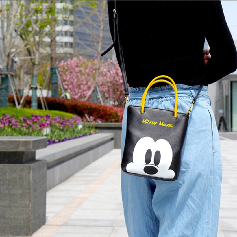 

Disney Mickey PU Messenger Bag Black Large Capacity Oval Shoulder Bag Multifunctional Cartoon Cute Zipper Open Lid Handbag