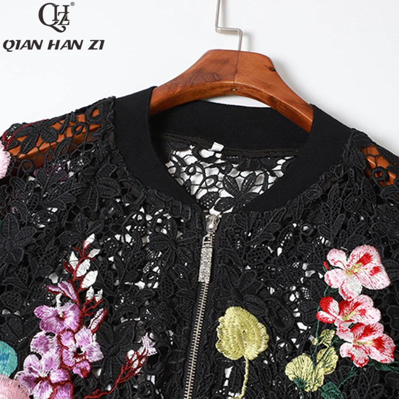 Куртка бомбер женская с цветочной вышивкой базовая короткая байкерская куртка