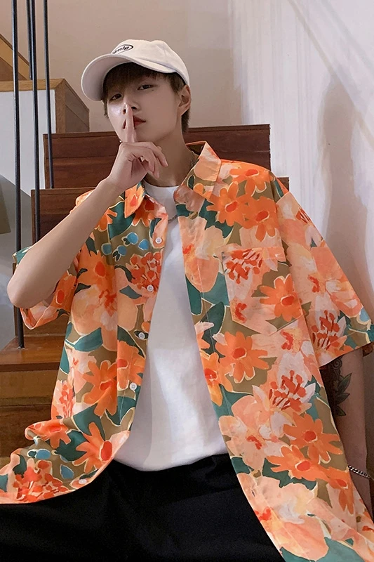 

brand shirt men's couple's Hawaiian Flower short sleeve coat fashion Korean summer quarter sleeve harajuku shirts for men 2021