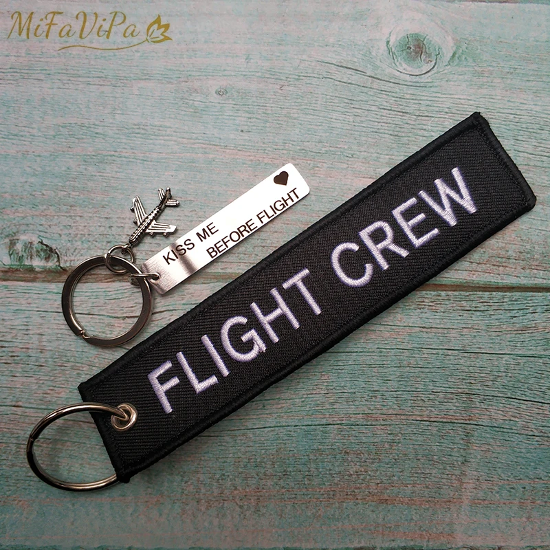 Брелок MiFaViPa с надписью «Kiss Me Before Flight», Модный черный подарок для мужчин, 2 шт.