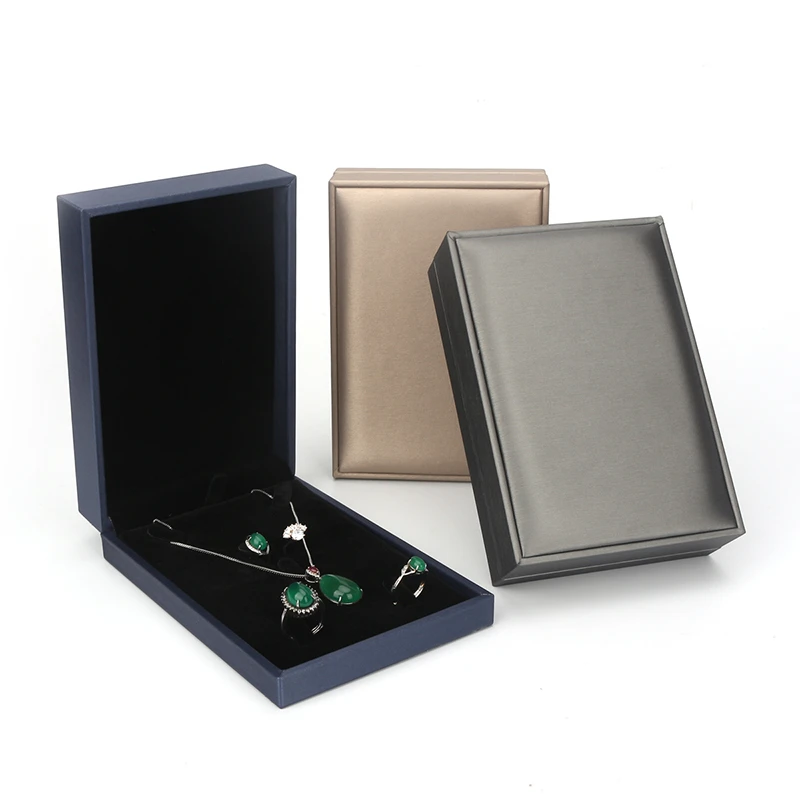 Luxury Female Jewelry Display Packaging Storage Box Pu Leather 3 Colors Wedding Ring Necklace Jewellery Suits For Birthday Gifts