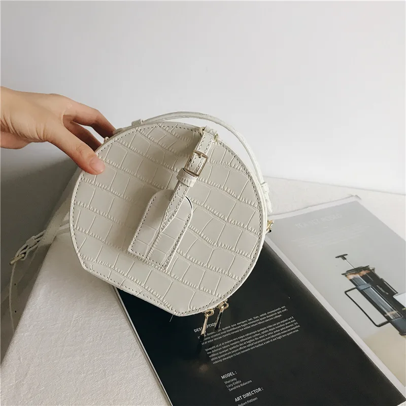 

2021 new style retro round crocodile grain leather high quality messenger bag women